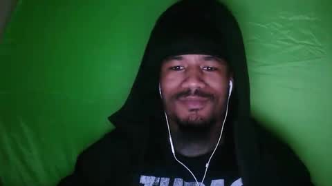 iamjohnny4u online show from December 14, 1:01 am