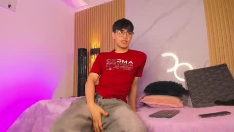 iamjuanjoc online show from February 22, 3:21 am