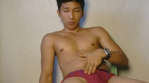 iamnew0000 online show from November 21, 8:01 am