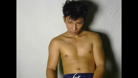 iamnew0000 online show from November 22, 2:04 pm