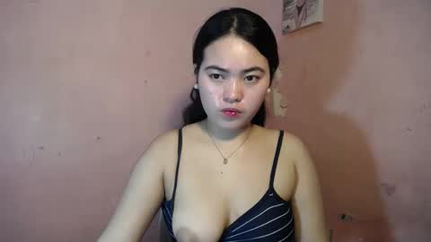 nany online show from December 5, 5:01 pm