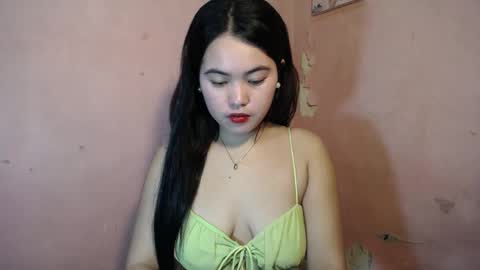 nany online show from December 12, 4:21 pm