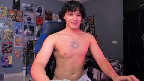Andres online show from February 1, 11:48 pm