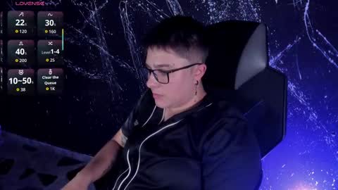 Snapshot of iangilbert chatting on September 29, 9:58 pm ian online show from September 29, 9:58 pm