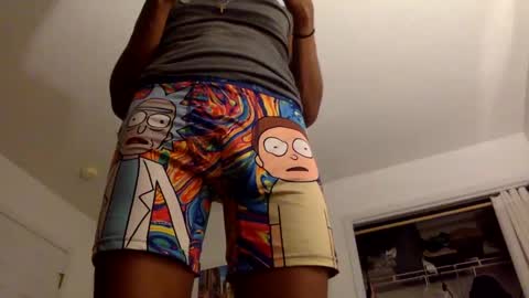 Fantastic Mistaker online show from February 21, 8:29 am