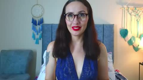 Iberian Moon online show from October 17, 6:34 pm