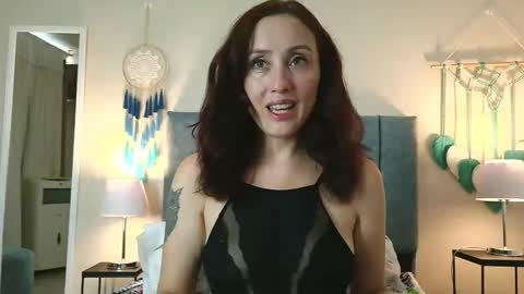 Iberian Moon online show from April 7, 5:37 pm