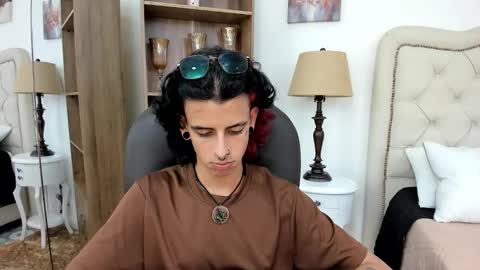 ibratxandy online show from February 10, 9:18 pm