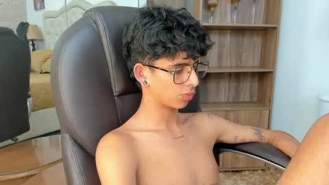 ibratxandy online show from June 9, 7:13 pm