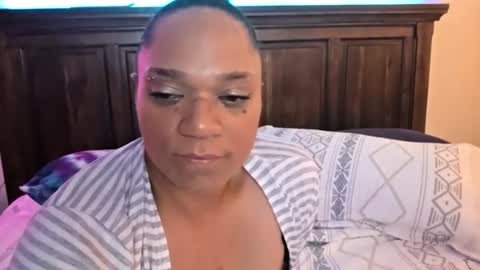 icanbnaughty1983 online show from July 10, 4:55 pm