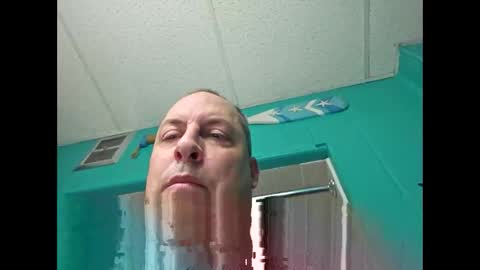 ice1001 online show from December 25, 1:10 am