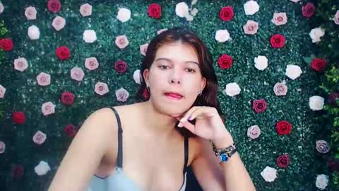 Snapshot of ice_199 chatting on October 22, 1:53 am ice_199 online show from October 22, 1:53 am