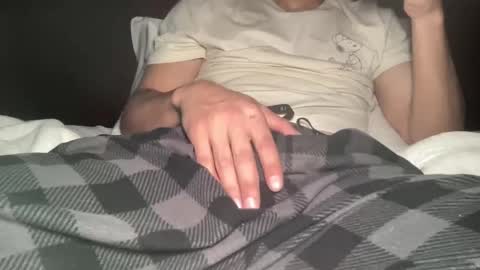 Snapshot of ice_jr chatting on December 23, 1:08 am Ice Jr online show from December 23, 1:08 am