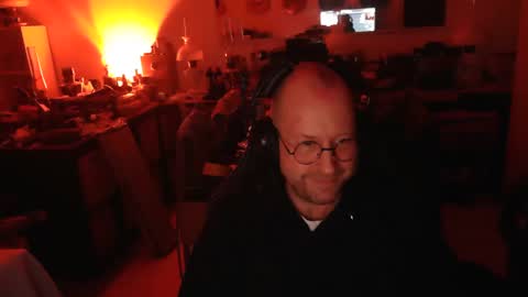 icum4ladies2021 online show from November 17, 8:00 pm