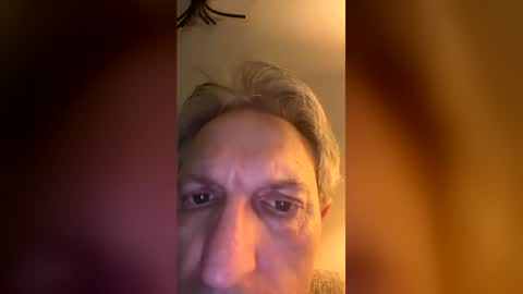 icums4u online show from June 21, 9:32 pm