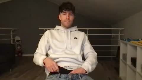 icyninesix online show from January 10, 4:51 pm