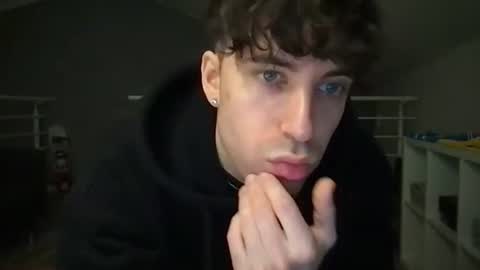 icyninesix online show from January 16, 11:16 pm