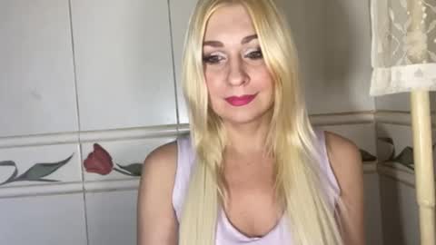 Snapshot of icyortega chatting on September 14, 3:31 am IcyOrtega online show from September 14, 3:31 am