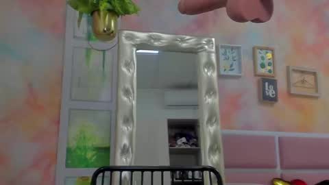 Idiris online show from March 7, 1:51 pm