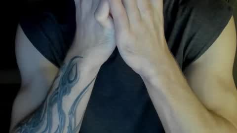 yo online show from November 22, 8:40 pm