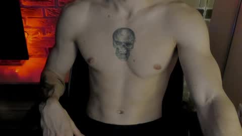 yo online show from April 12, 8:13 pm