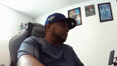 idoyourmom online show from November 7, 7:05 pm