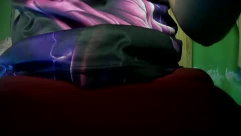 Nicolas online show from April 5, 1:13 am