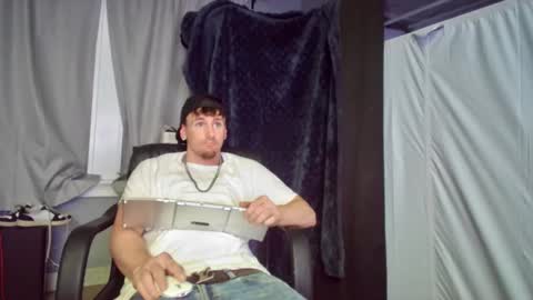 Amiri Roue online show from February 12, 8:16 am