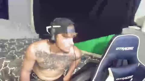 Amiri Roue online show from November 11, 12:02 am