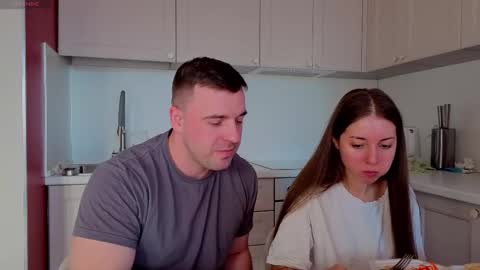 Julia and Mira online show from September 28, 1:53 pm