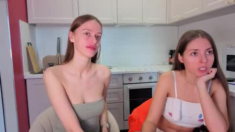 Julia and Mira online show from October 5, 8:56 am