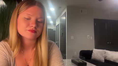 cassie online show from March 3, 12:50 am