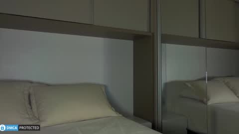 Ivy online show from November 19, 11:47 pm