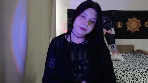 Vella online show from April 15, 11:24 am