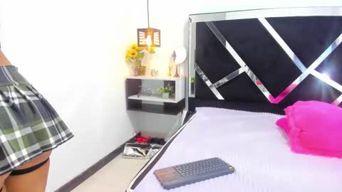 Isabella online show from September 15, 12:50 pm