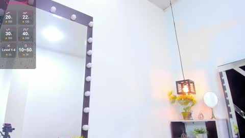 Isabella online show from December 19, 7:42 pm