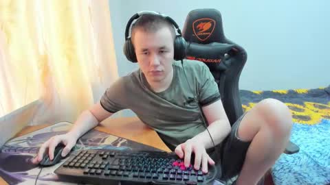 Snapshot of iliaskrislove chatting on October 19, 5:56 am iliaskris online show from October 19, 5:56 am