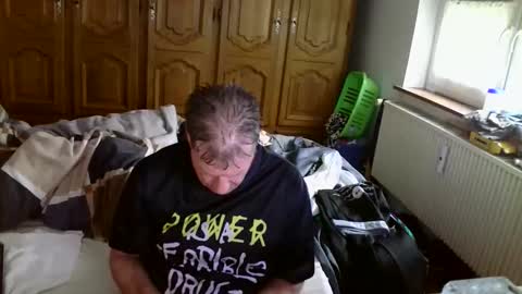 iliebetight online show from February 5, 10:19 am