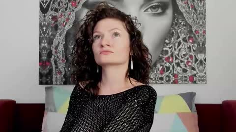 Ingrid or more easier...Miss  GoDDess Mistress online show from November 26, 9:33 pm