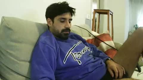 ilmangj90 online show from October 5, 8:45 am