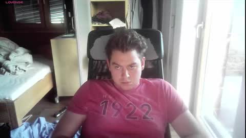 iloveyoutoo2000 online show from October 29, 3:36 pm