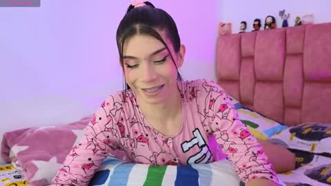 Isa Vasquez  online show from December 2, 10:29 pm