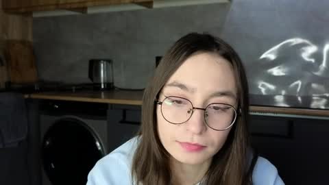 Amaya online show from April 7, 12:07 pm