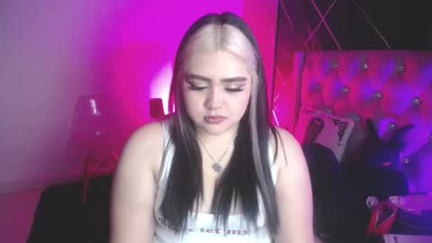 im_bunny__ online show from November 15, 12:07 pm