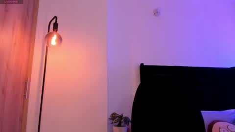 Jhonatan online show from April 28, 2:27 am