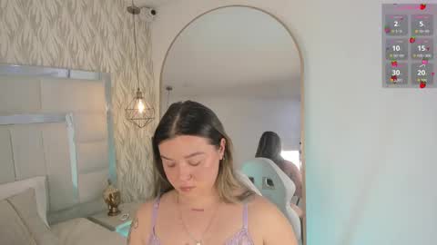 DAHLIA online show from September 18, 9:30 pm