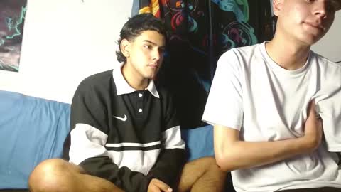 im_juanda online show from November 18, 3:42 am