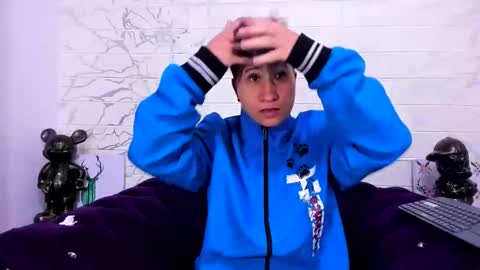 im_milan_rs online show from February 15, 7:06 am