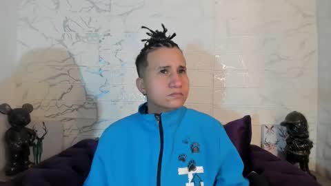 im_milan_rs online show from February 24, 7:00 am