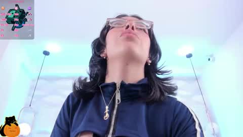 Moly  online show from October 10, 9:41 pm